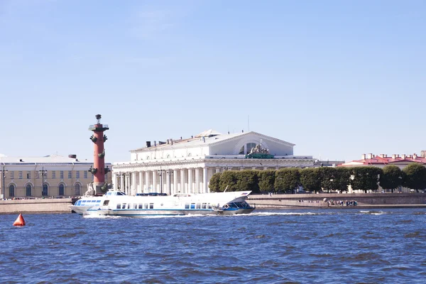 Rusia, San Petersburgo, el río Neva — Foto de Stock