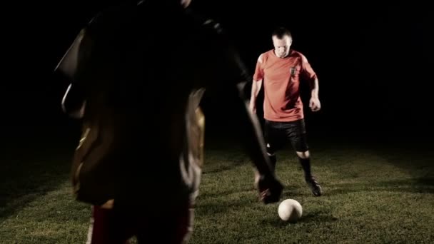 İki adam daha iyi şekil yavaş hareket için eğitim — Stok video