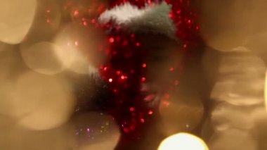 küçük çocuk Noel Baba 11 giyinmiş
