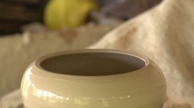 çömlekçi toprak küçük kap sculpts