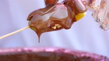 Yaz meyve ile sıvı çikolata