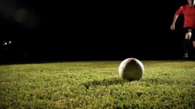 Kicks futbol oyuncu topu