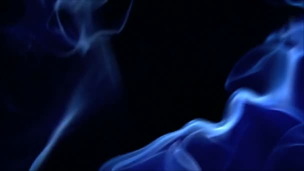 Movimiento de humo azul — Vídeo de stock