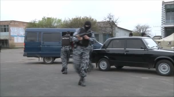 Entrenamiento militar policial — Vídeos de Stock