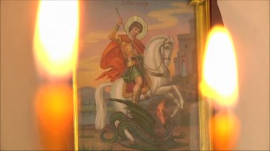 Kilise mumları simgesiyle