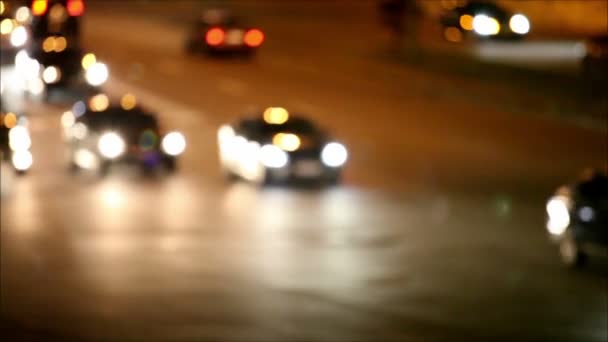 circulation nocturne dans la ville