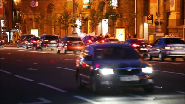 Independence Square, night traffic — Stock Video