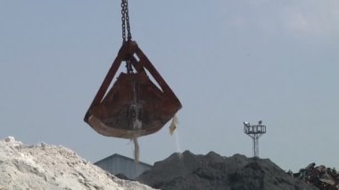 Kum limanda yükleme