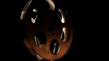 bir projektör filmde çalışma