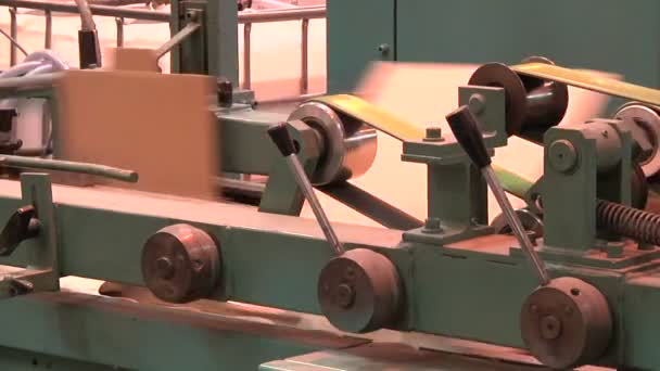 Usine de production de carton — Video