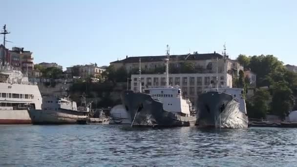 Navios militares no mar — Vídeo de Stock