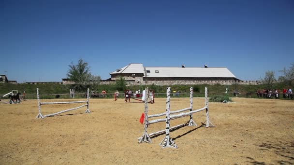 Tävlingar i equestrian Sport — Stockvideo