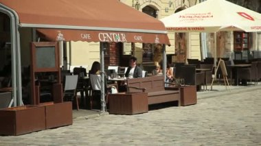 büyük bir şehir sokak Cafe