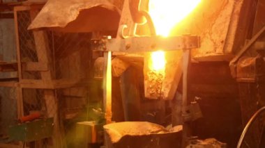 Erimiş çelik fırın dökme