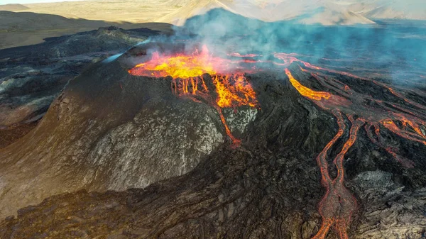Active erupting volcano 2023 Iceland