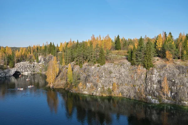 Mramorový Lom Ruskeala Naplněný Podzemní Vodou Povaha Karelie Léto Severních — Stock fotografie