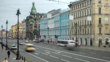 Saint Petersburg Zaman Çizelgesi 'ndeki Zinger Evi, Nevsky.