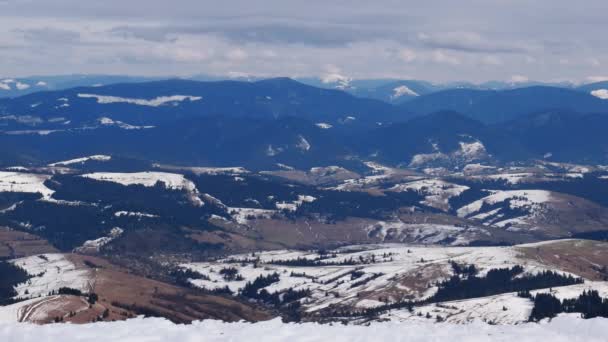 Piękne zimowe góry krajobraz Panorama — Wideo stockowe