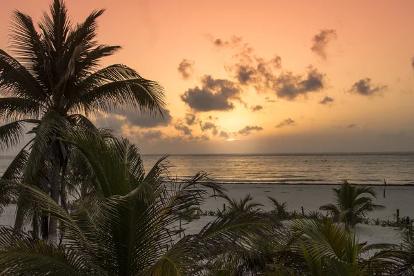 Sonnenuntergang in tulum — Stockfoto