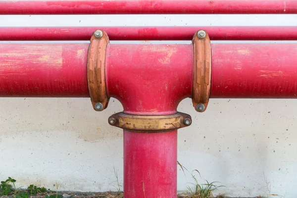 Korsningen pipeline för industriellt brandskydd. — Stockfoto