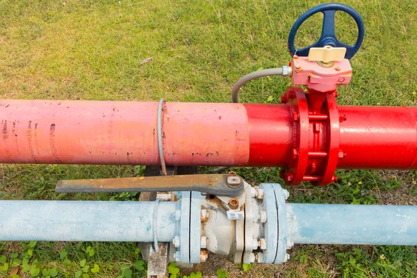 Övervakande huvudventilen för vatten brandskyddet. — Stockfoto