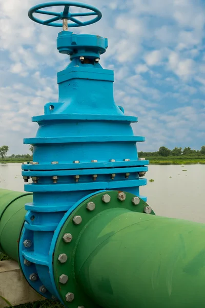 Steuerung Hauptventil, Wassersteuerung Hauptventil, Rohrleitungsverteiler — Stockfoto