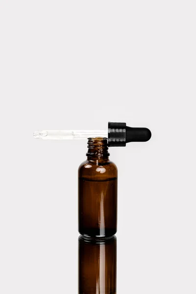 Concepto Cuidado Facial Corporal Cosméticos Naturales Saludables Botellas Reutilizables Vidrio — Foto de Stock