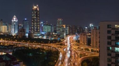 Şangay, Çin, Timelapse - Gece Dokuz Ejder Sütunu 'na orta boy