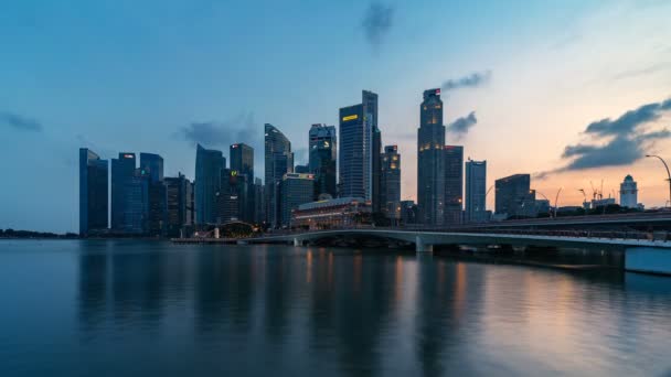 シンガポール、シンガポール、タイムラプス-日から夜へのスカイライン — ストック動画