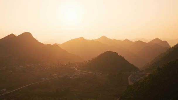 Lung Cu, Βιετνάμ, Timelapse - Ηλιοβασίλεμα από το σημείο σημαίας του Lung Cu — Αρχείο Βίντεο