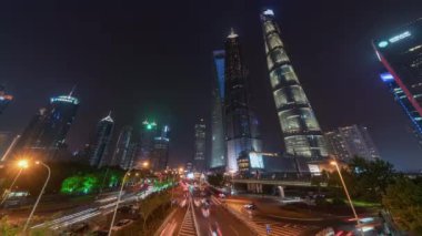 Şangay, Çin, Timelapse - Shanghais Şehir Merkezi Gece Trafiği 