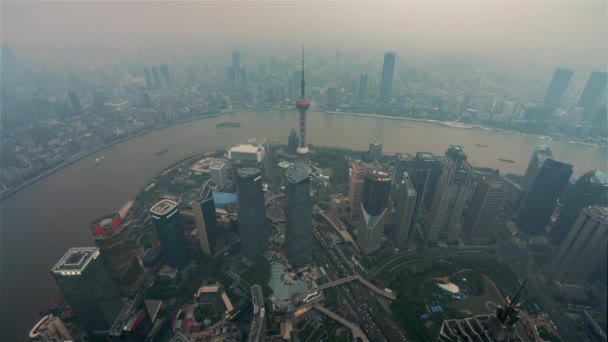 Shanghai, China, Zeitraffer - Shanghai Tag und Nacht vom Shanghai Tower aus — Stockvideo