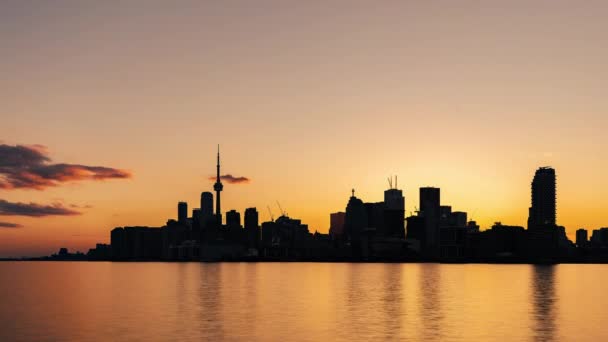 Toronto, Kanada, Havacılık - Gündüzden Geceye Şehrin Skyline 'ı — Stok video