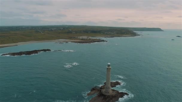 Goury, Frankrijk, Video - De vuurtoren en de haven — Stockvideo