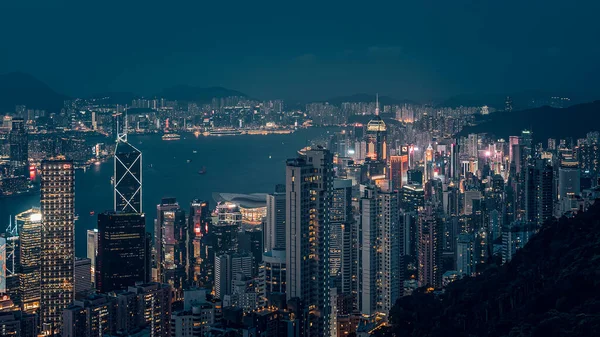 Bahía de Hong Kong s por la noche —  Fotos de Stock