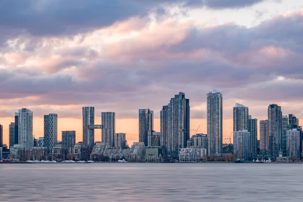 Toronto, Canada - Photograph - Cityplace at Sunset — Stock Photo, Image