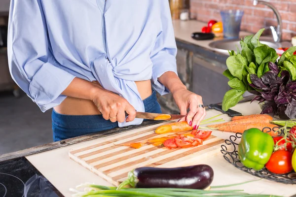 havuç mutfak tahtada Dilimleme kadın