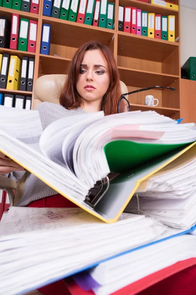 Viel Arbeit für Buchhalter — Stockfoto