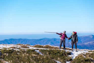 Çift için doğru şekilde arama dağlarda