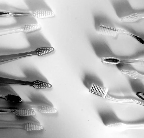 A set of disposable toothbrush — Stock Photo, Image