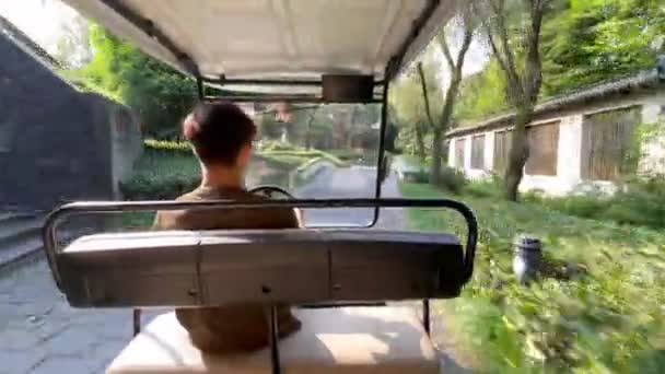 골프 차량 — 비디오