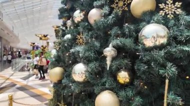 Melbourne Avustralya 'daki en büyük alışveriş merkezi Chadstone Alışveriş Merkezi' nin iç manzarası