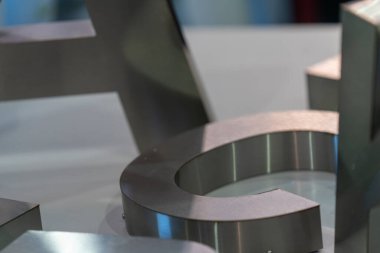 Lazer Kaynaklı Paslanmaz Çelik 3D İmza Üretimi Kanalı Harfleri