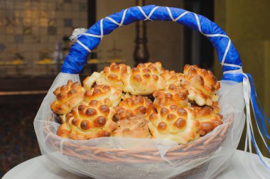 Geleneksel lezzetli Ukraynalı düğün ekmek somun ve çörekler için Konuklar düğün hediyesi olarak.