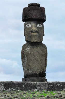 Moai heykel Paskalya Adası, Şili