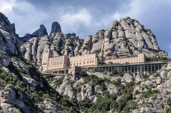 Монастир Монтсеррат в Іспанії — стокове фото