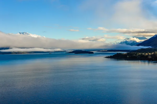 Moln över sjön i Glenorchy, Nya Zeeland — Stockfoto