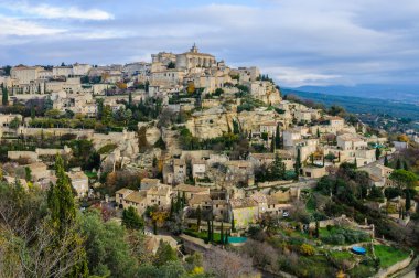 Gordes, Provence, Fransa'nın panoramik görünüm