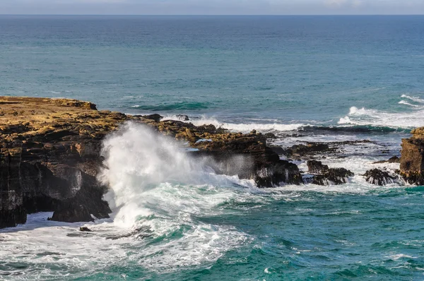 Mare mosso vicino a Slope Point, Nuova Zelanda — Foto Stock