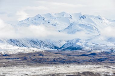 Karlı dağlar Lake Tekapo, Yeni Zelanda